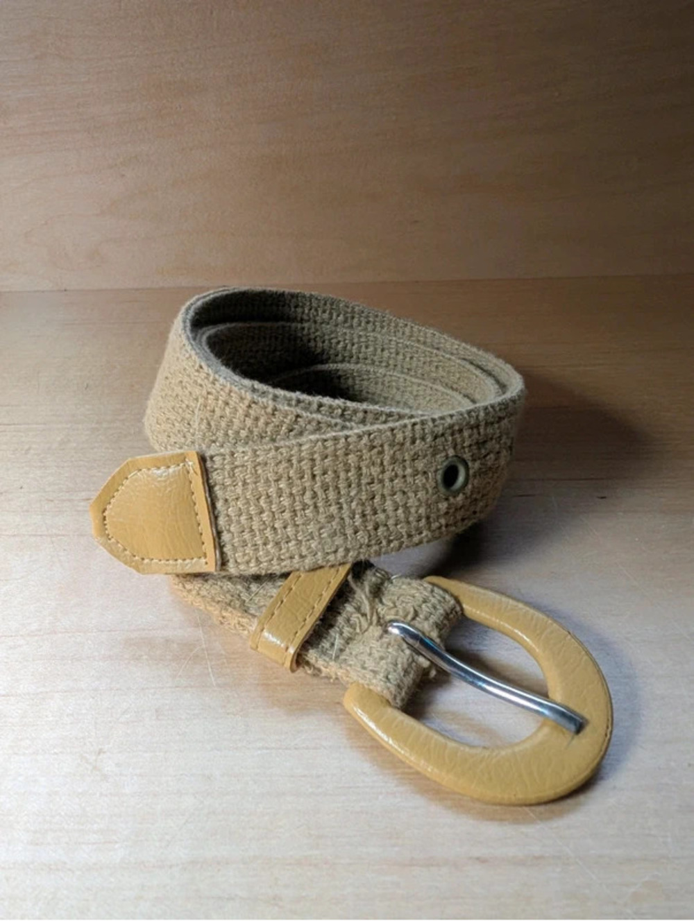 Vintage 70s Astor Tan Woven Belt